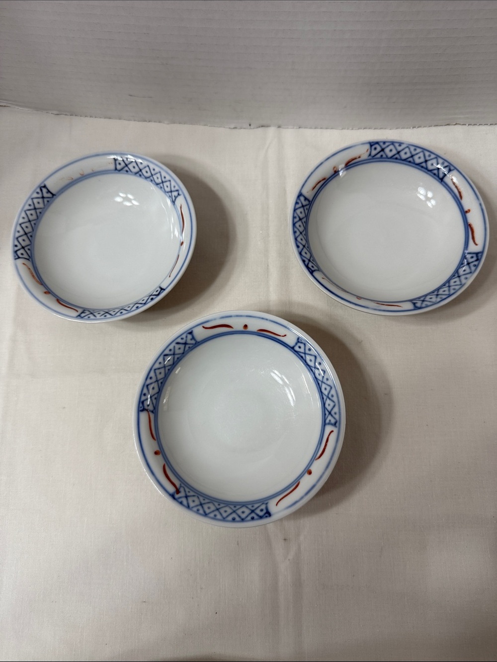 Set of 3 Vintage Japanese Imari Porcelain Rice Bowls Hizen Arita Ware 5.25” Wide